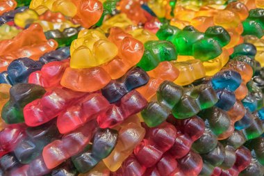 Lezzetli renkli çiğneme reçeli yığını