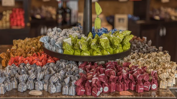 Tienda de caramelos, dulces, shokolades — Foto de Stock