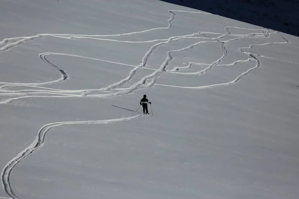 スキー リゾートの Chimbulak Talgarsky 3200 アルマトイ カザフスタン — ストック写真