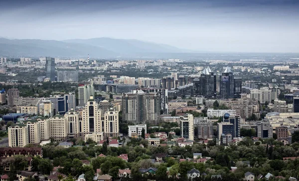 Blick Auf Die Stadt Almaty Vom Berg Kok Tyube Frühlingsmorgen — Stockfoto