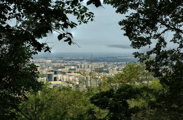 Vista Cidade Almaty Partir Montanha Kok Tyube — Fotografia de Stock