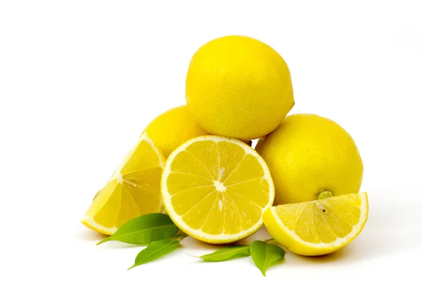 Limoni Freschi Sfondo Bianco — Foto Stock