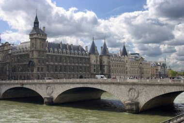 Paris anıtları - Adalet Sarayı, Mayıs 2008