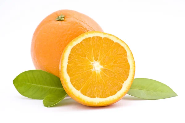 Νωπά Πορτοκάλια Απομονωμένα Λευκό Φόντο — Φωτογραφία Αρχείου