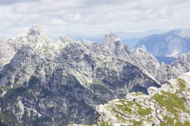 Julian Alps doğal görünümünü yaz, Slovenya 