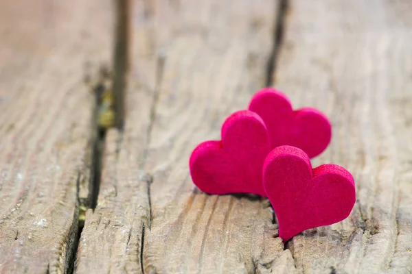 Corazones Rojos Sobre Fondo Madera — Foto de Stock