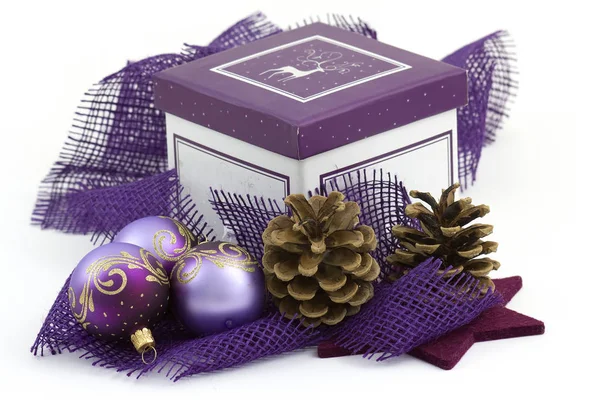 Caixa Presente Natal Com Bolas Natal — Fotografia de Stock