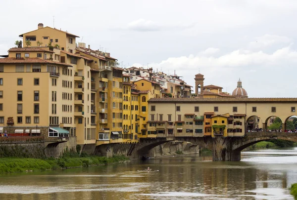 Florencia Arno River Ponte Vecchio Bridge Toscana Italia — Foto de Stock