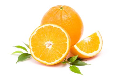 taze portakallar beyaz üzerine izole edilmiş 