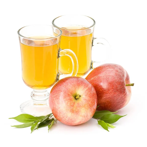 elma suyu ve beyaz üzerine taze meyve 