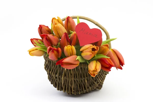 Tulpen Und Herz Korb Muttertag — Stockfoto