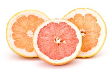 Beyaz arka plan üzerinde greyfurt tatlısı 