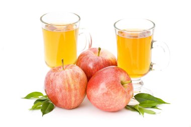 Elma suyu ve taze meyve