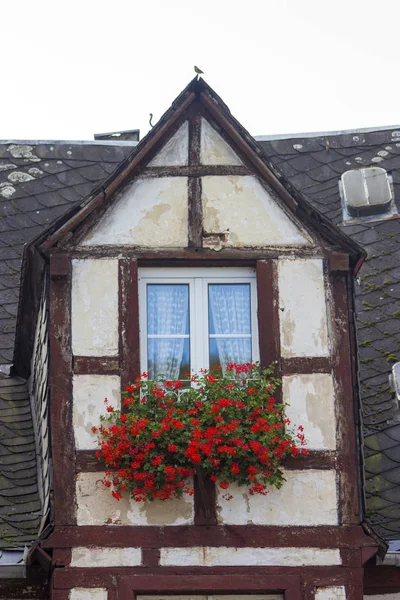 Detail uit kleurrijk vakwerkhuis in Treis-Karden — Stockfoto