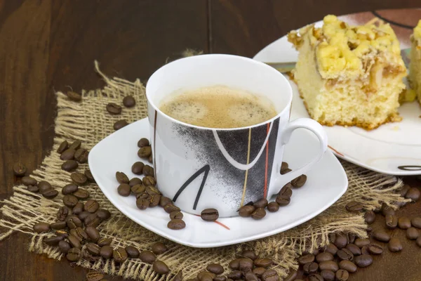 Taza Café Pastel Manzana Sobre Fondo Madera —  Fotos de Stock