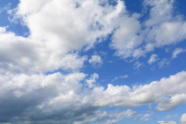 Blauwe Lucht Met Grote Wolk Raincloud Kunst Van Natuur Mooi — Stockfoto