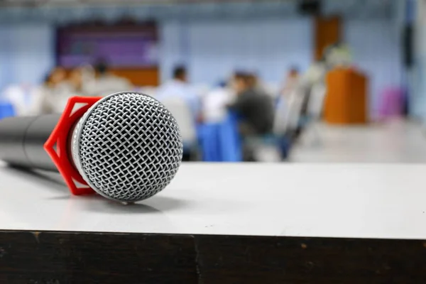 Microfono Close Sala Conferenze Selezionare Messa Fuoco Con Profondità Campo — Foto Stock