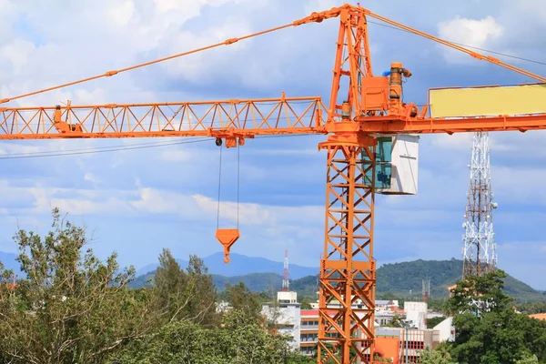 Kule Vinç Sanayi, inşaat binalarda gökyüzü arka plan ücreti