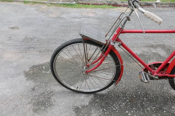 Czerwony Rower Klasyczny Byłej Piękne Miejsca Kopii Dodawanie Tekstu — Zdjęcie stockowe