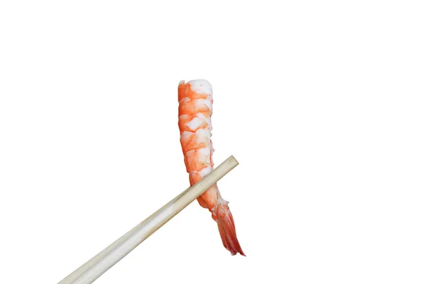 Beyaz Arka Plan Kırpma Yolu Izole Chopsticks Kullanımı Suşi Karides — Stok fotoğraf