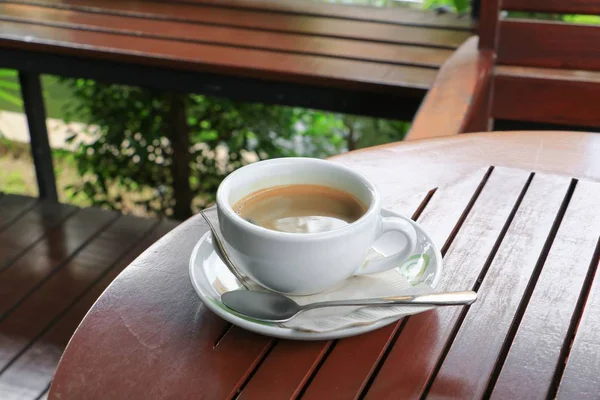 Kahve Kupası ahşap zemin zemin üzerine