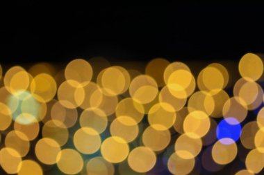 gece ışık altın Noel bokeh renkli güzel arka plan: kopya ile için alan eklemek metin.