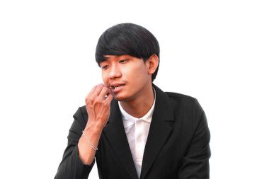 Erkek temiz dişleri bir kürdan ile arka plan beyaz