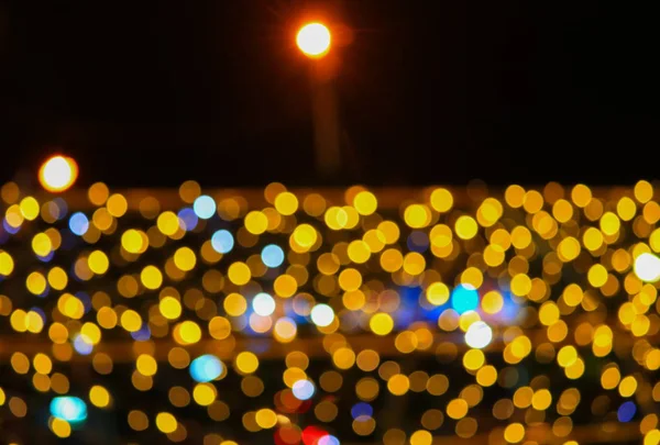 Noite Luz Dourada Abstrato Natal Bokeh Colorido Bonito Fundo Com — Fotografia de Stock