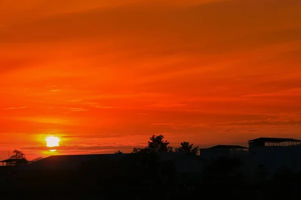 Coucher Soleil Beau Paysage Coloré Dans Ciel Bleu Soirée Nature — Photo