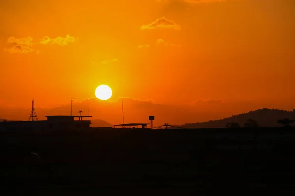 Günbatımı Güzel Renkli Manzara Mavi Gökyüzü Akşam Doğada Twilight Saat — Stok fotoğraf