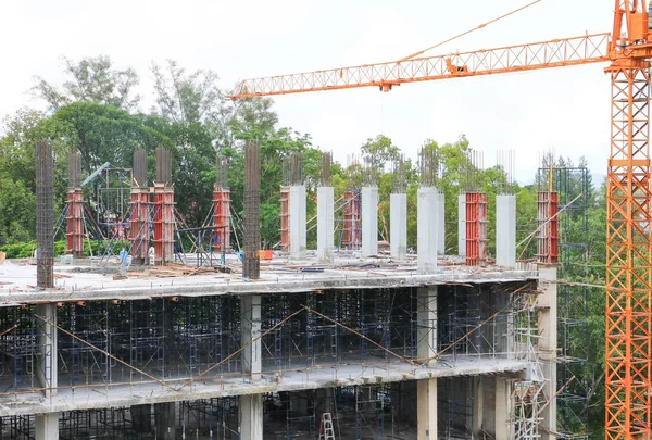 Labor Working Crane Hook Big Construction Site Develop City — Stock Photo, Image