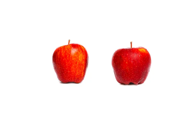 Jabłko Czerwony Dwa Kapać Woda Białym Tle Kopia Miejsce Dodaj — Zdjęcie stockowe