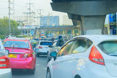 Bangkok, Tayland Haziran 1-2018: trafik yoğun Zafer Anıtı reçel başlar
