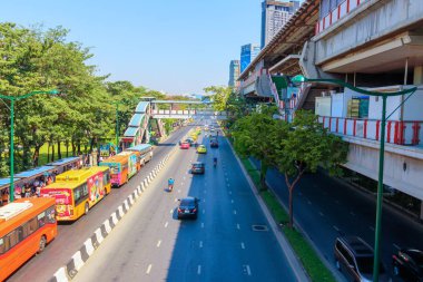 Bangkok, Tayland Haziran 1-2018: trafik yoğun Zafer Anıtı reçel başlar