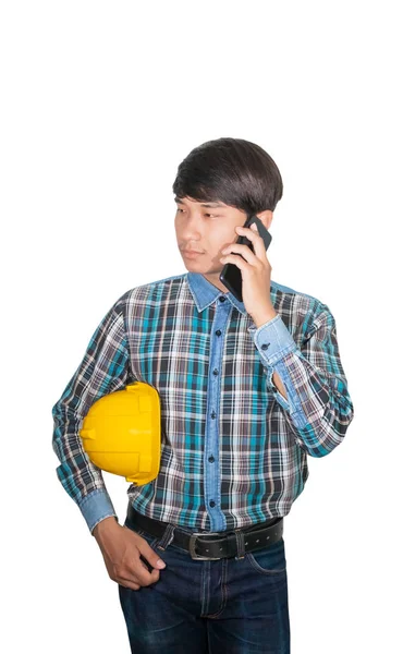 Бизнесмен-инженер говорит команду с мобильного телефона с 5g — стоковое фото