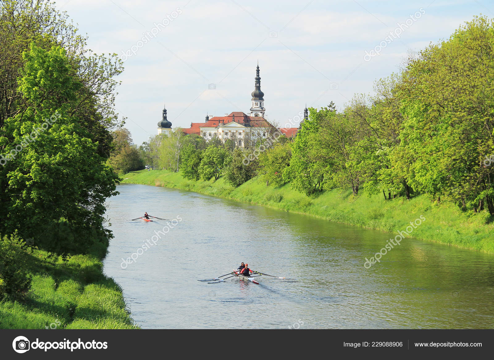 [Image: depositphotos_229088906-stock-photo-peop...-river.jpg]