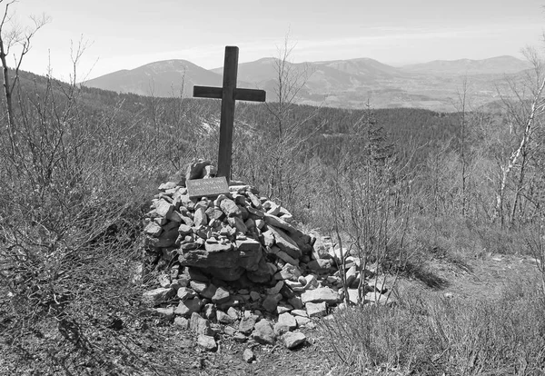 Sort Hvid Foto Monument Turist Beskydy Bjerge Tjekkiet - Stock-foto