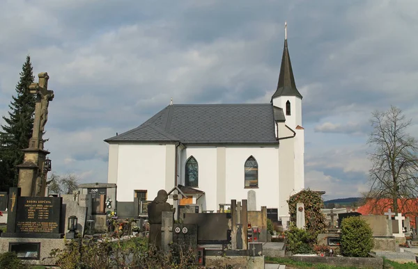 Невелика Біла Церква Кладовищі Навколо Нього Hodonovice Чеська Республіка — стокове фото