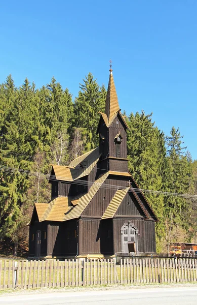 Belle Vieille Église Bois Bila République Tchèque — Photo