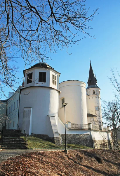 Vackra Vita Chateau Frydek Mistek Tjeckien Solig Höstdag — Stockfoto