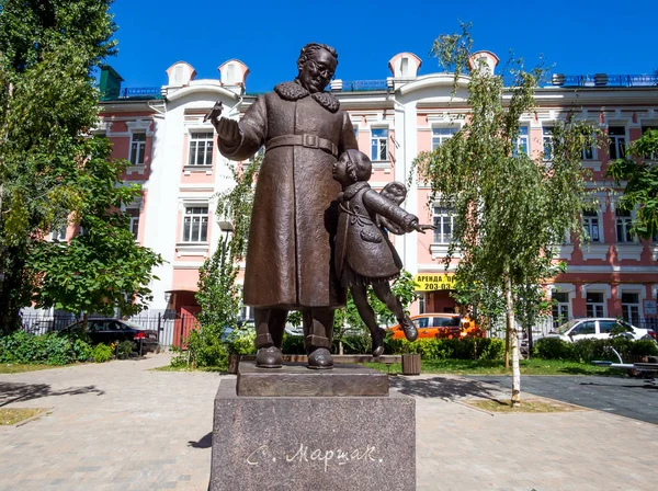 Voronezh Rússia Agosto 2018 Escultura Dedicada Marshak Instalado Cidade Voronezh — Fotografia de Stock