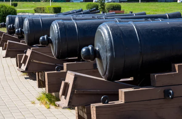 Back Old Ship Guns — стоковое фото