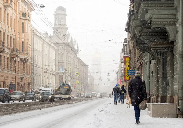 Saint Petersburg Russland Februar 2016 Schneefall Auf Den Straßen Von — Stockfoto