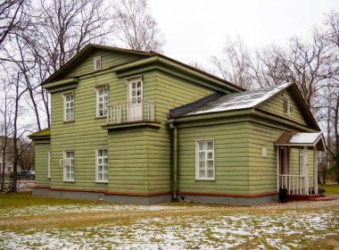 Chudovo, Rusya- 31 Ekim 2018: Hunting Lodge, N.A. Nekrasov, Chudovo Novgorod bölgesi