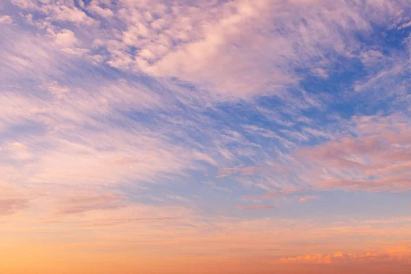 Bel Cielo Con Nuvole Rosa Cielo Tramonto — Foto Stock