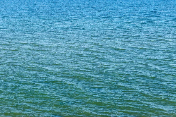 Oppervlakte Van Kalme Zomerse Zee Bovenaanzicht — Stockfoto
