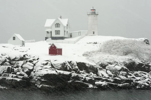 Nubble Lighthouse Also Known Cape Neddick Light Flashes Its Red — Stock Photo, Image
