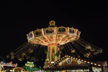 Wellenflug atlıkarınca Oktoberfest, Münih, Almanya, 2015