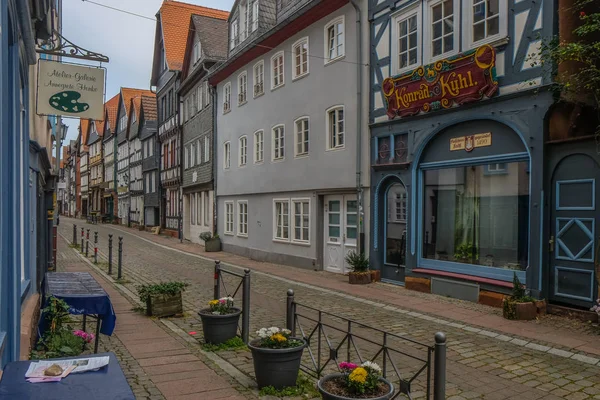 Marburg / Almanya - Ağustos 2019: Marburg Tarihi Şehir Merkezi ve geleneksel evler