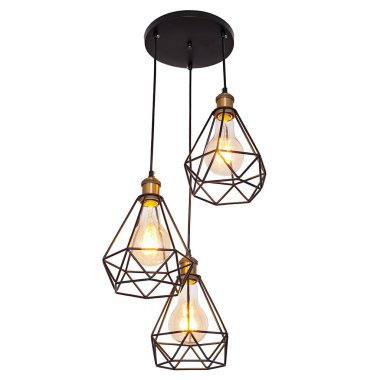 Beyaz arkaplanda izole edilmiş klasik tarzda avize